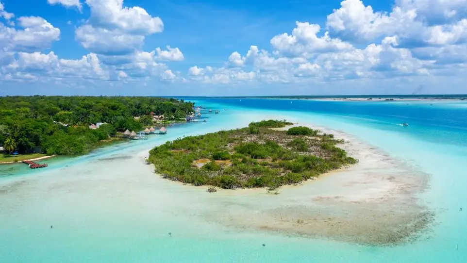 How to get to Bacalar, Mexico.