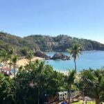 How are the beaches in Huatulco